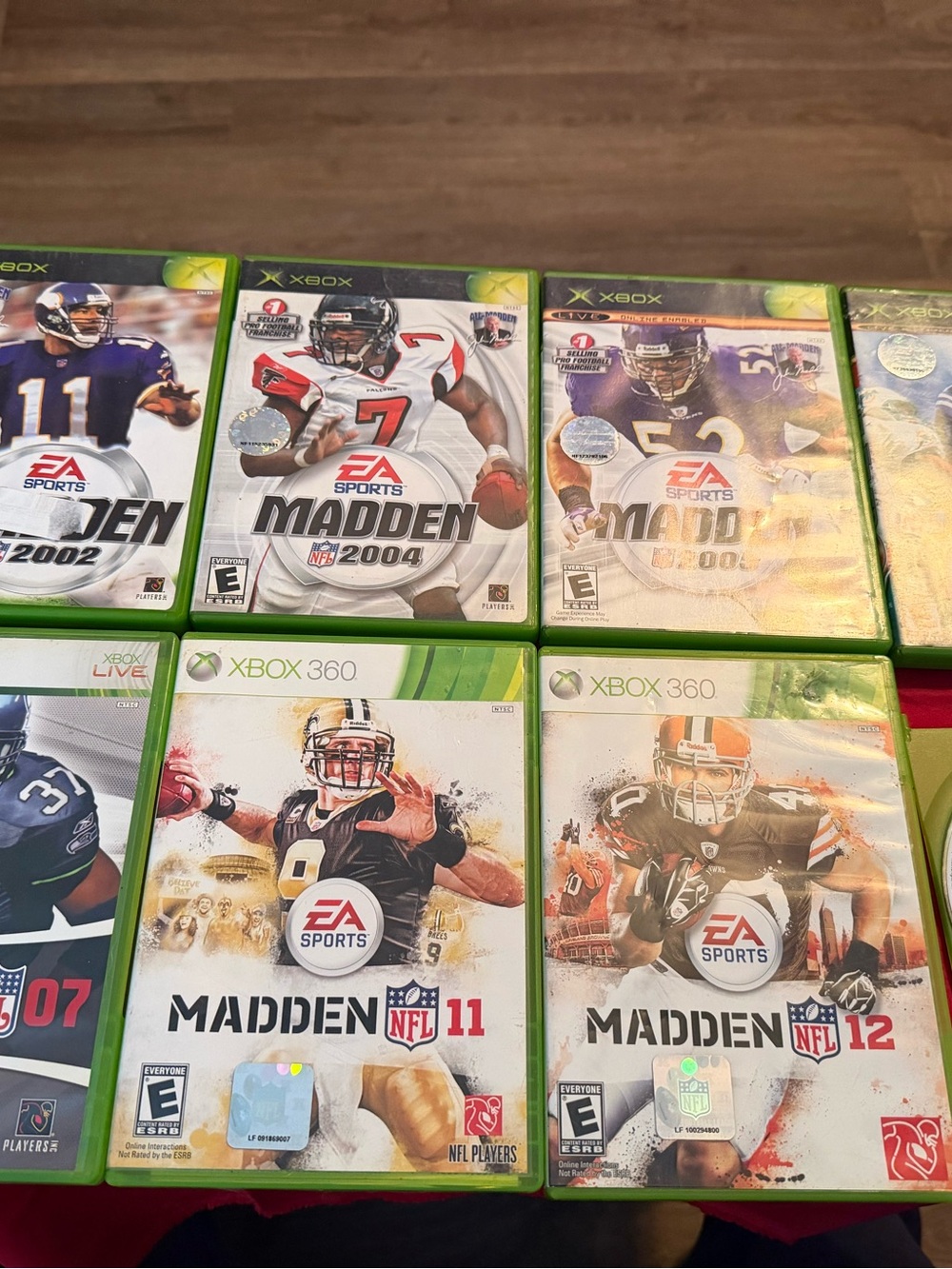 Microsoft Xbox 360 Madden NFL 11 White & Green Cover Art